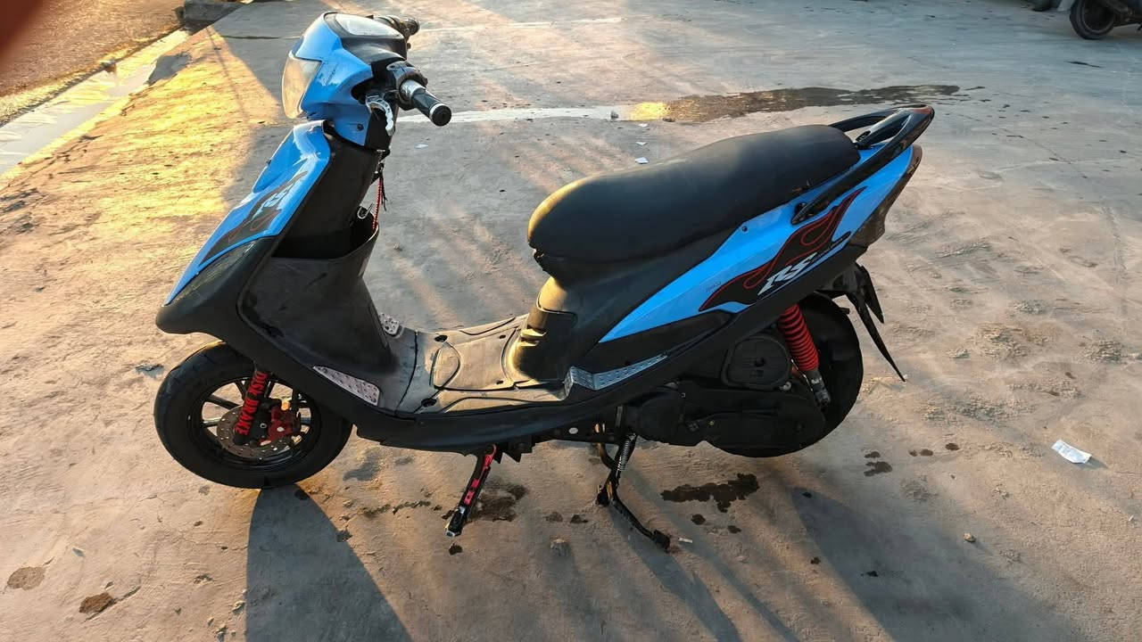 السلام عليكم دراجة ماكس عدله 120 ياباني دراجة نظافة فوول مكينة بلادية مكفولة سلف هندر كهربايات كلها شغالة مكينة بلادية كفرات مختم ختم واحد دراجة جديده طوافه شغالة كاملة كل نقص ما بيها اوراق كاملة السعر 580 وبيها مجال المكان بغداد ناحية الرشيد منطقة العدوانية التواصل
*********** يتوفر على هذا رقم واتساب
