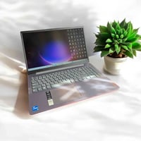 لينوفو 2023 • نظيف ٨٥-٩٠٪ • طباعة وفوتوشوب