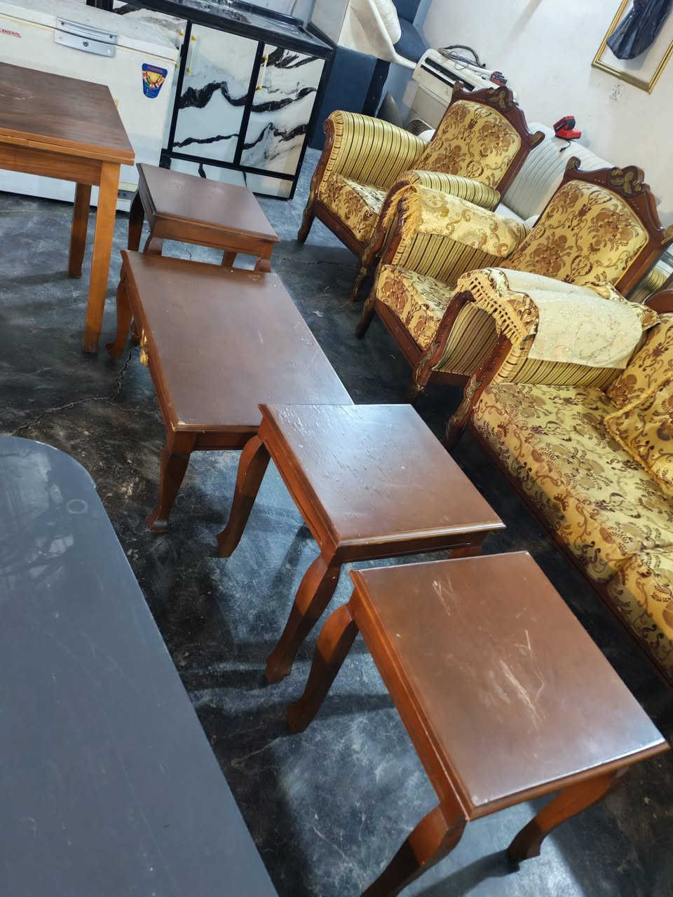 على بركة الله وصلت بضاعه مستعملة
عنوان بغداد التاجي قرب منشأة نصر طريق زملة حمدي
, ***********
***********
