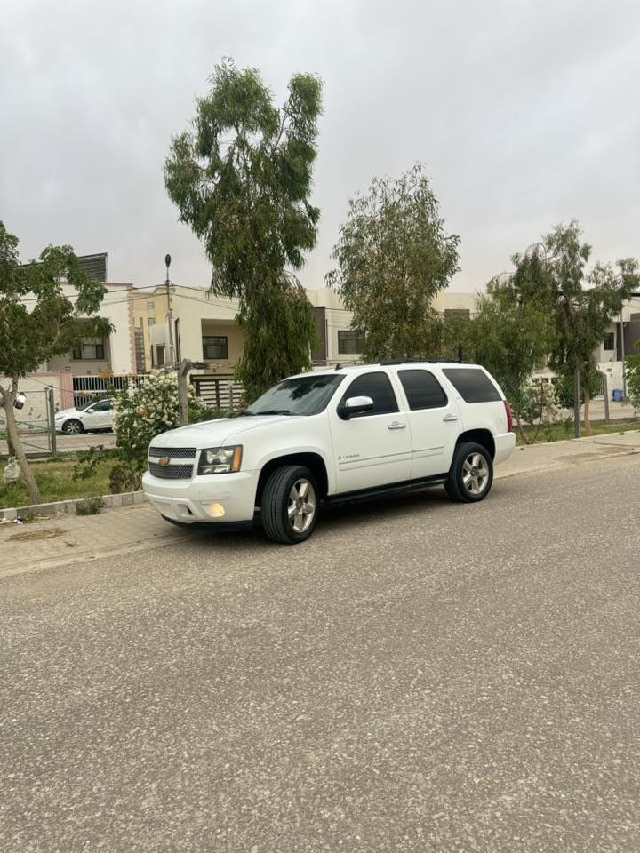 للبيع تاهو  (ادوات ادوات)موديل ٢٠١٠(LTz)فول مواصفات كلهن بيهه
اكفلهه من العشائر ولكص ولانتر بول 
ميكينه وكير وحداديه وتخم تاير جديد تبريد شرط ثلج كهربائيات كلهه عل شرط مابيهه نقص ابد 

السعر ٦٥
مكاني نجف ما متواجد عل نت شراي اتصل 
***********
