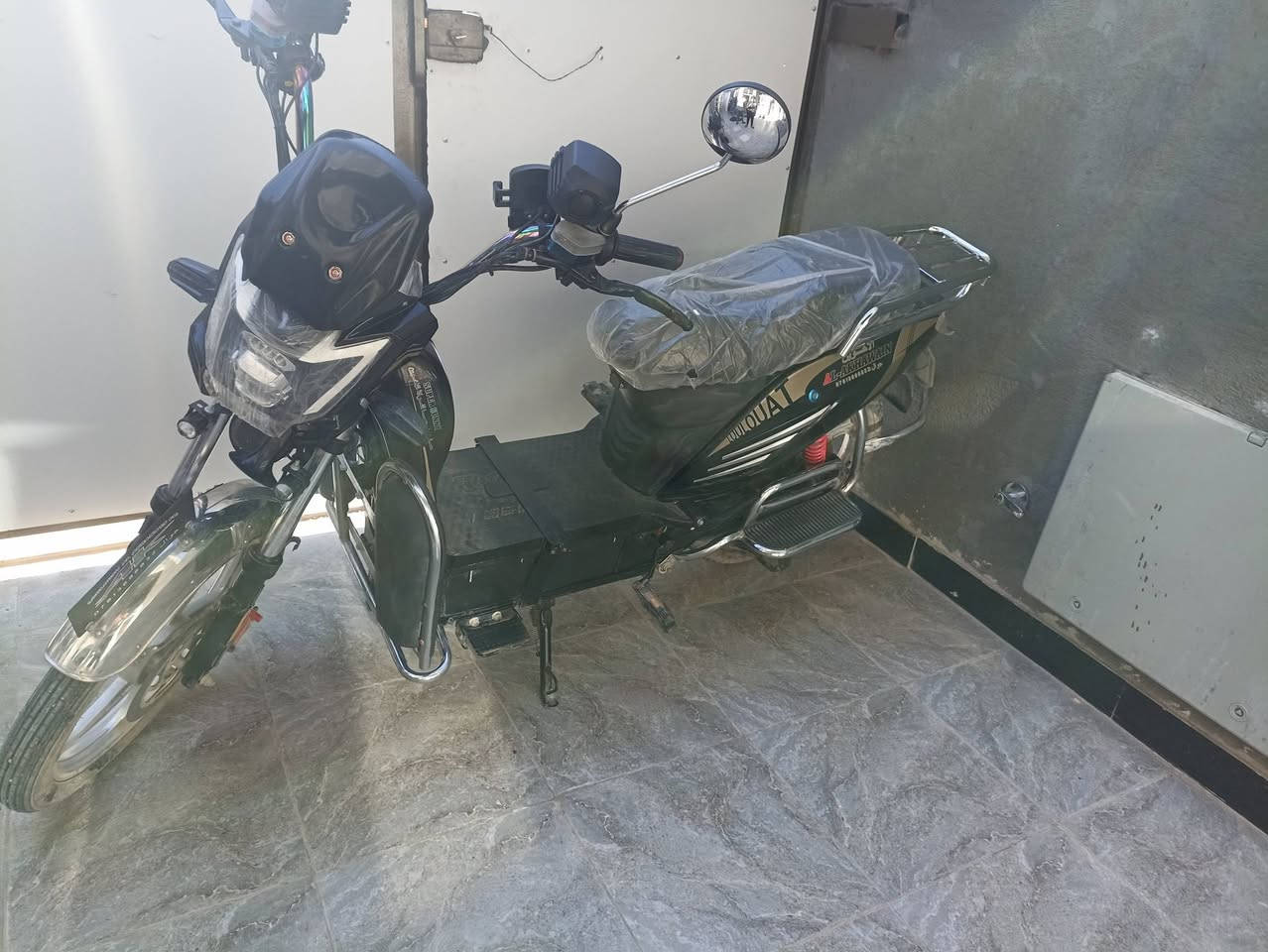 موطور هارلي 2026  جديد استخدام شهر واحد فقط  ست بطاريات بصمه جاهز ع الفحص اي نقص مبي
للاتصال ***********
