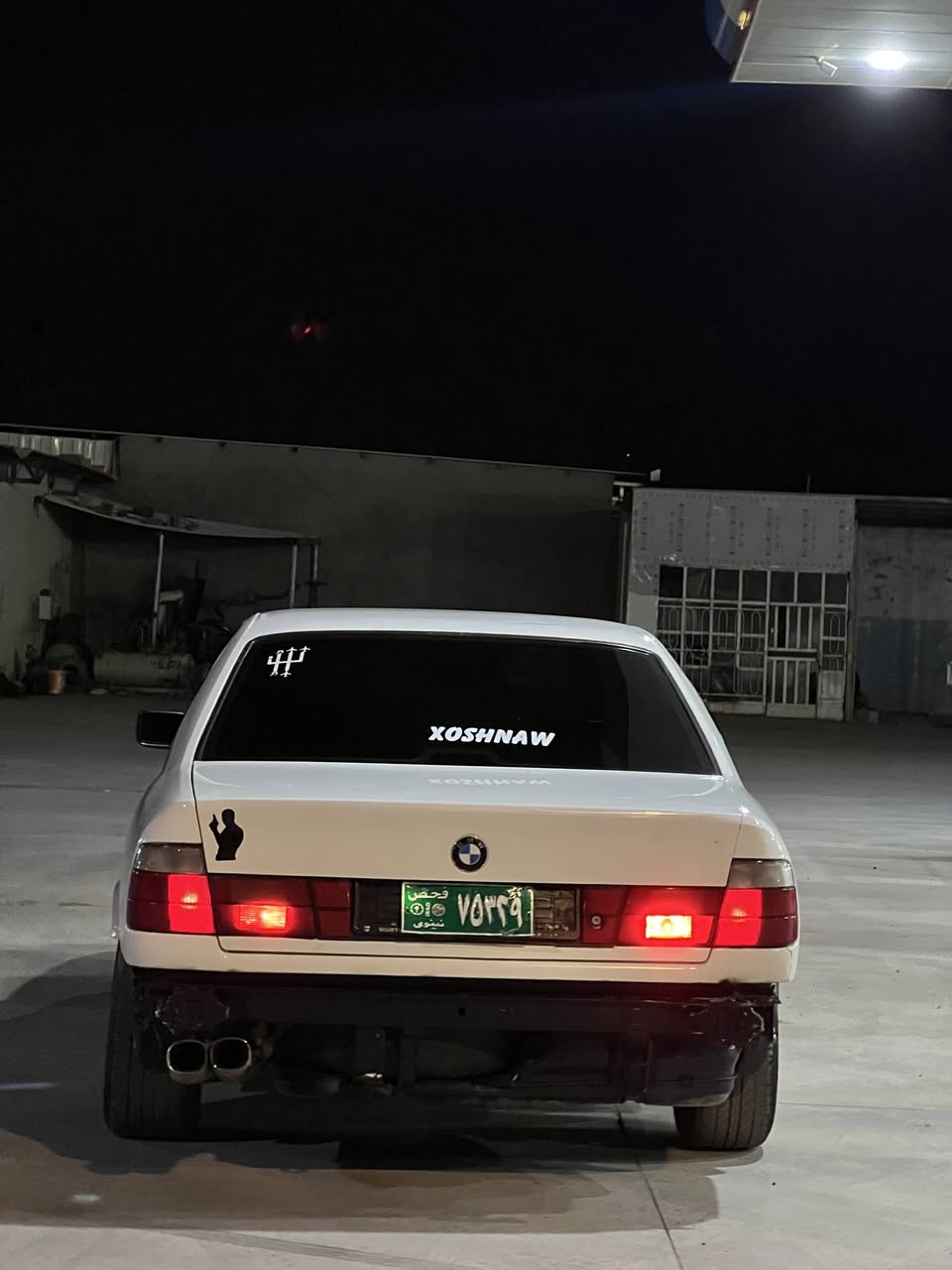 Bmw 525
مؤديل 1992
ئارم پلاستيك سلئماني ئارمو ئه وليات به شه رت 
پئش گه وره 
لايت ئه لقه 
چركه ي تيا نيه ده عامي لؤ ده عامي به شه رت 
ته بريد له سه ر سويچ 
بئ ده عمو لئدران 
موسو براوه به شه رت
يه ك نوقساني نيه 
تازه بني داگيراوه 
گئرو مه مينه به شه رت هه لميشي نيه 
سعر 43 معامه له كي برايانه 
فايبه ر واتص ئاپ ***********
گؤرينه وه ش ئه كه م به شتئك به دلم بئ به هه قي خؤي ته نها Bmw
