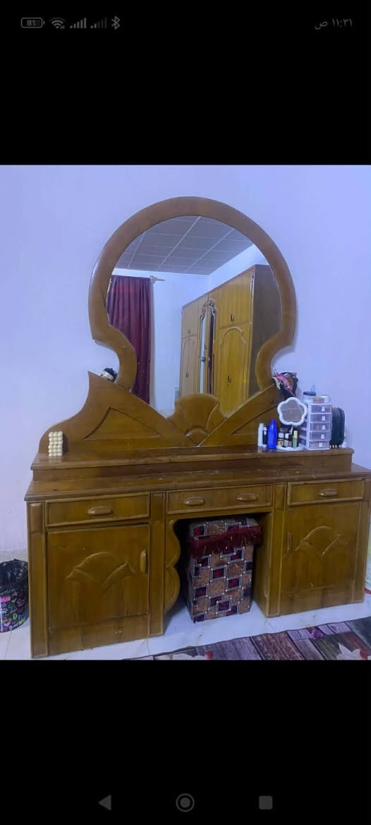 غرفه نوم تزكام نظيف سعر مناسب ٨٠٠ وبي مجال المكان حله اجبله


**إذا كنت صاحب هذا الإعلان وتريد حذفه لأي سبب، رجاءا أرسل رسالة إلى الدعم الفني**