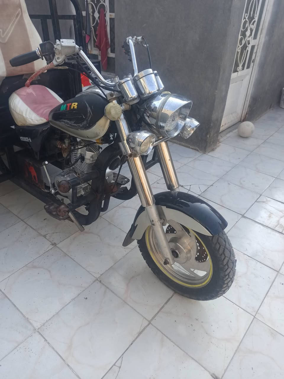 سلام عليكم ستوته امتيار للبيع رقم الماني نجف 
سنوية لغايه 2029 امداور ثاني يوم 
مكفوله كفاله من شاصي أو مكينه كهربائيات 
ستوته جاهزه 
سعر 1650 
***********
