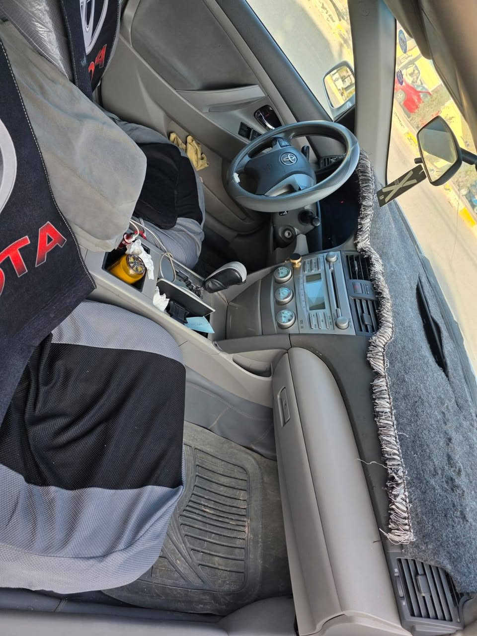 كامري للبيع 2008 امريكي
سيارة جاهزة من كلشي 
بيهة قطعتين تبديل باب وجاملغ
سيارة وصلت 95 ورايدهة 100
***********
