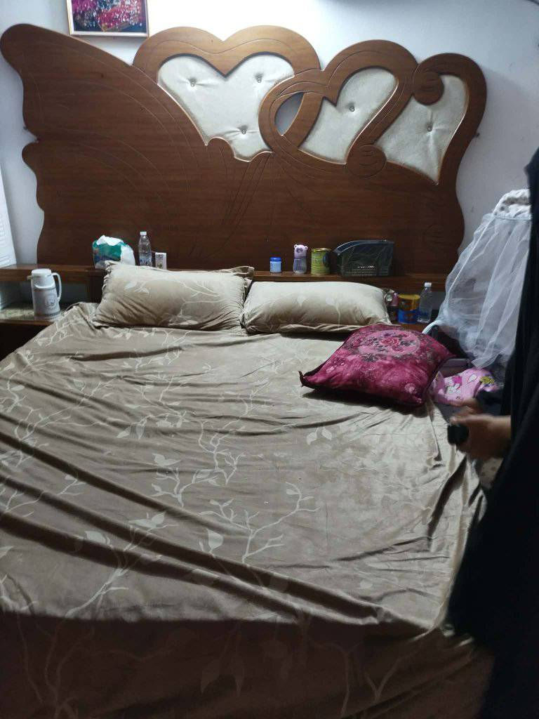 غرفه اخشاب كامله وسعرها مناسب شراي يراسلني مكانه حله بكرلي


**إذا كنت صاحب هذا الإعلان وتريد حذفه لأي سبب، رجاءا أرسل رسالة إلى الدعم الفني**