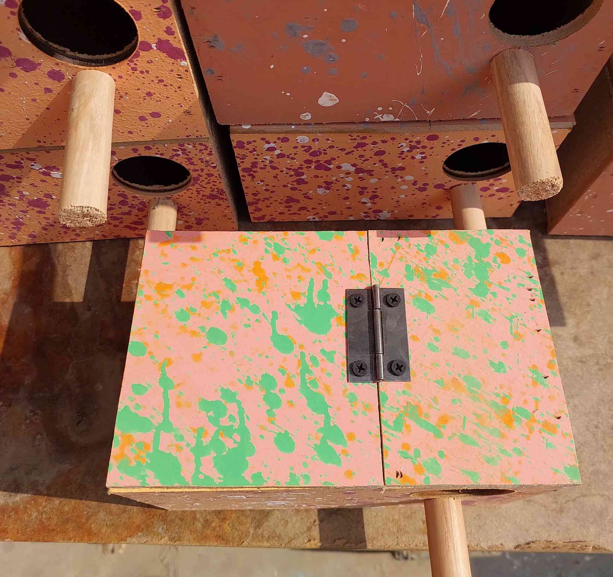 عرض نار فقط ب ١.٥٠٠ بيت طير الحب ........
يتوفر لدينا بيوت طيور الحب شغل درجة أولى ثقيل مال جنايه ابو ال ٦ ملم العنوان بغداد الحسينية مال راشدية يتوفر لدينا توصيل لجميع المحافظات للطلب والاستفسار مراسلة الصفحة او الاتصال ***********📞📞🔥🔥👌💬⏰️🚀
