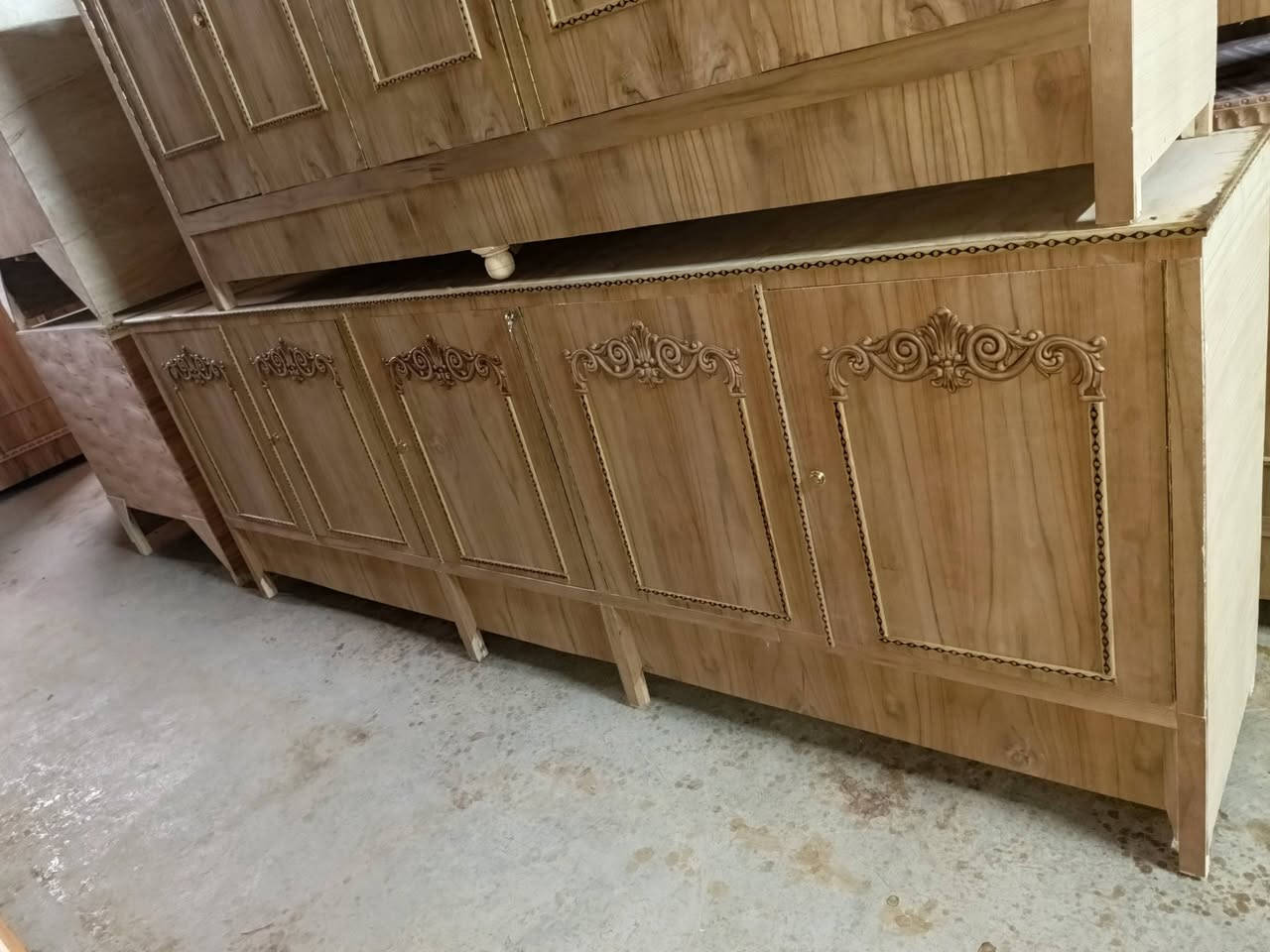 وصلتنا اليوم وجبة جديده من البوفيات فصال درجة اولى و قنصور بابين فصال درجة اولى باسعار رمزيه ومناسبه 
***********
***********
