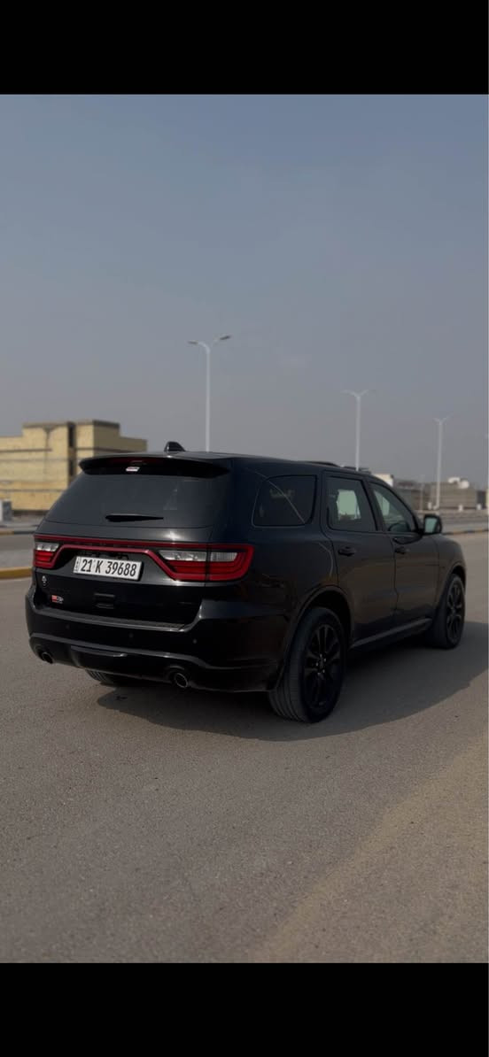 سلام عليكم 🙋🏻‍♂️

دوج دورنگو 2021 GT ملكي فوووول مواصفات 

وارد كندي 🇨🇦 

: ابرز المواصفات : 

كشنات خلفيه منفصل (تدفئة) 

شاشه كبيره 

عينه ديجيتال 

مري قلاب 

كشنات امامي تدفئه وتبريد 

كشنات خزن ميموري 

رادار خلفي مانع اصطدام 

وباقي مواصفات خير من الله 

: وضعايت القياده :

سبورت 

ايكو 

نورمال 

: الضرر :

جاملغ امامي ايسر صبغ فقط بدون معجون 

:السعر : 
335 وبيها مجال جدا قليل وكلشي موجود بالسوك 

: العنوان : 

البصره حي الغدير ( ياسين خريبط )

: التواصل :
*********** 

ملاحضه : مراوس تاهو او يوكن او جيب مديلات 20 وفوك حته لو بيهن قطع صبغ Singapore
