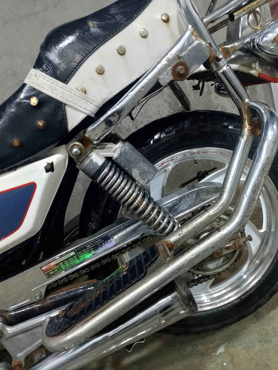 ارفعوا المنشور بصلاة على محمد السلام عليكم دراجه جني نضيفه للبيع موديل 16 أوراق كاملة أصولية كهربائيات شغاله المكان ديالى شهربان رقم ***********سعر550
