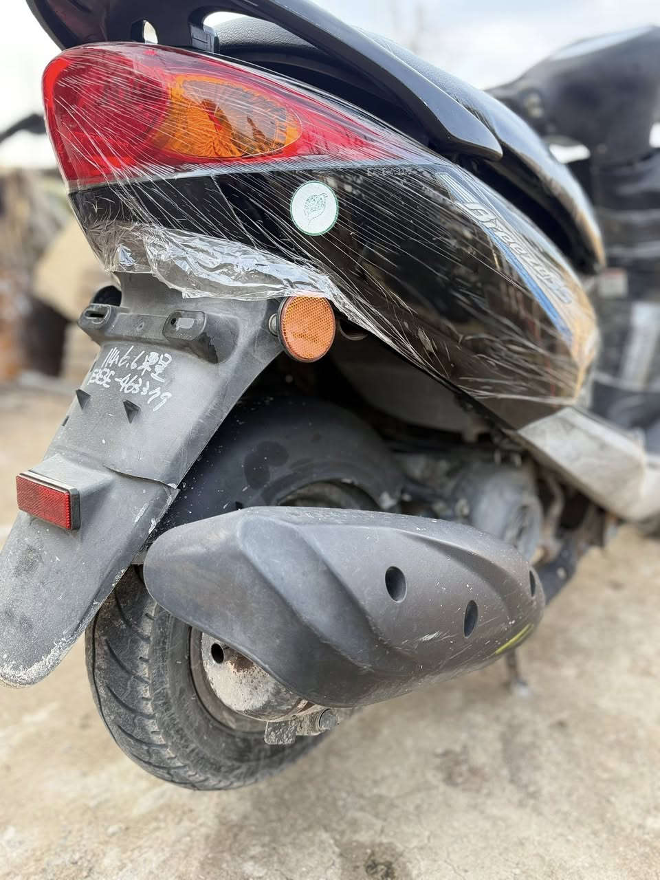 دراجه بريز بغبغاء مكفوله كفاله عامه من اي فتح ليبل واحد سرعه 120 دراجه ما صاله هواي من نازله حاويه راعيها هاذ رقمه وتواصل واتساب *********** اتصال على راعيها ينطيكم تفاصليها اكثر
