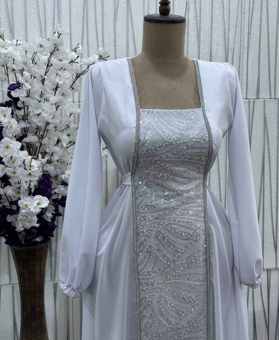 هلاو بنات
عندي هاي الگلابيه جديده مالبستها لانو طلعت جبيره عليه ترهم للعيد او مناسبه بسيطه الي تريدها تدخلي خاص


**إذا كنت صاحب هذا الإعلان وتريد حذفه لأي سبب، رجاءا أرسل رسالة إلى الدعم الفني**