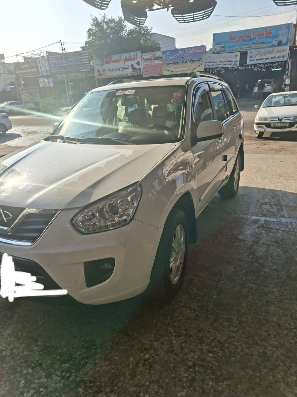 السلام عليكم 
شيري تيكو 12 
بدون صبغ ولا تبديل 
رقم بغداد انكليزي 
سيارة بااسمي مكاني اعظمية 
السعر 67$ وبيها مجال 
للاتصال ***********
