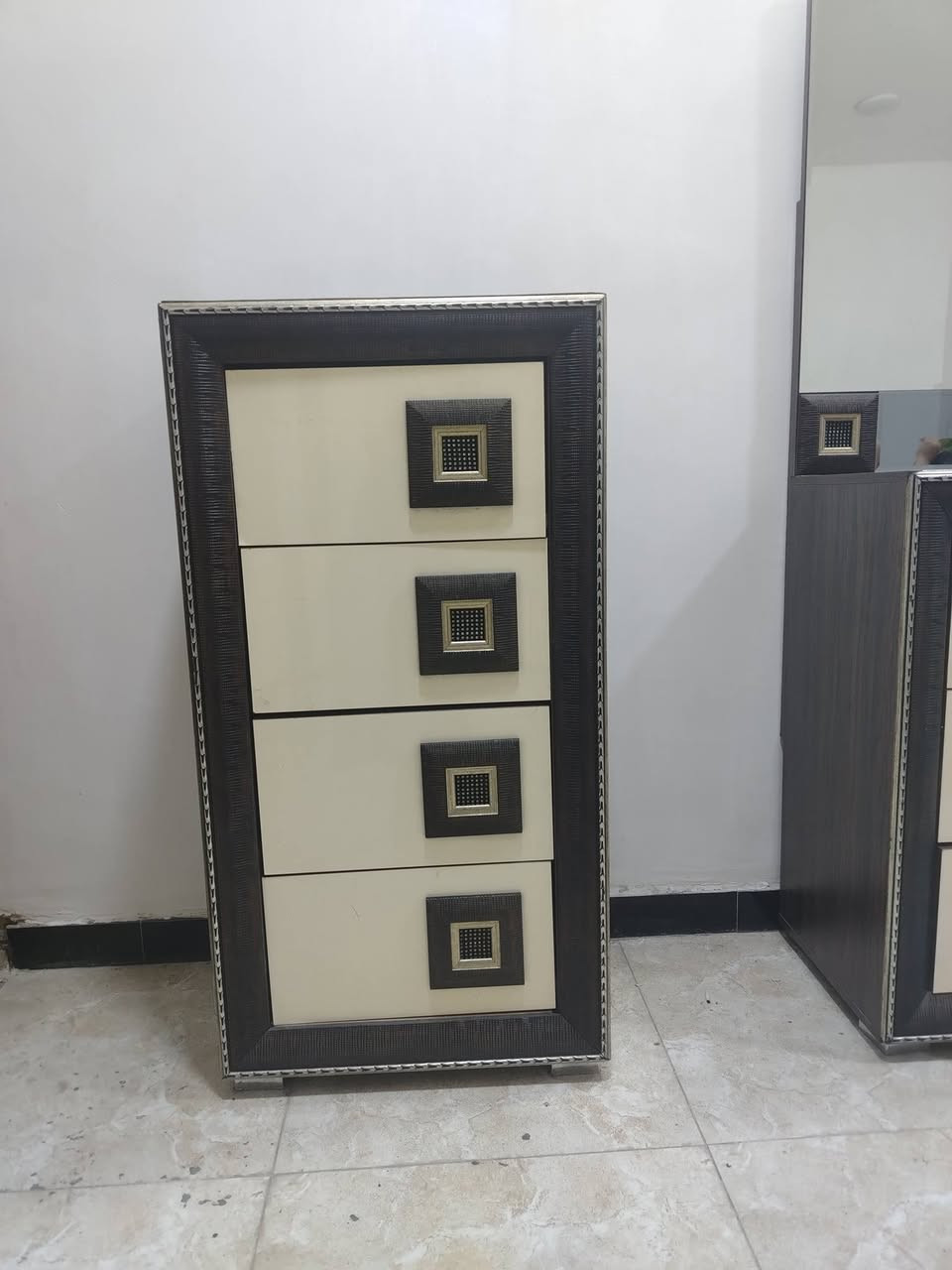 غرفة تركي خشب ثكيل عنوان بغداد الزعفرانية  السعر ٣٠٠


**إذا كنت صاحب هذا الإعلان وتريد حذفه لأي سبب، رجاءا أرسل رسالة إلى الدعم الفني**