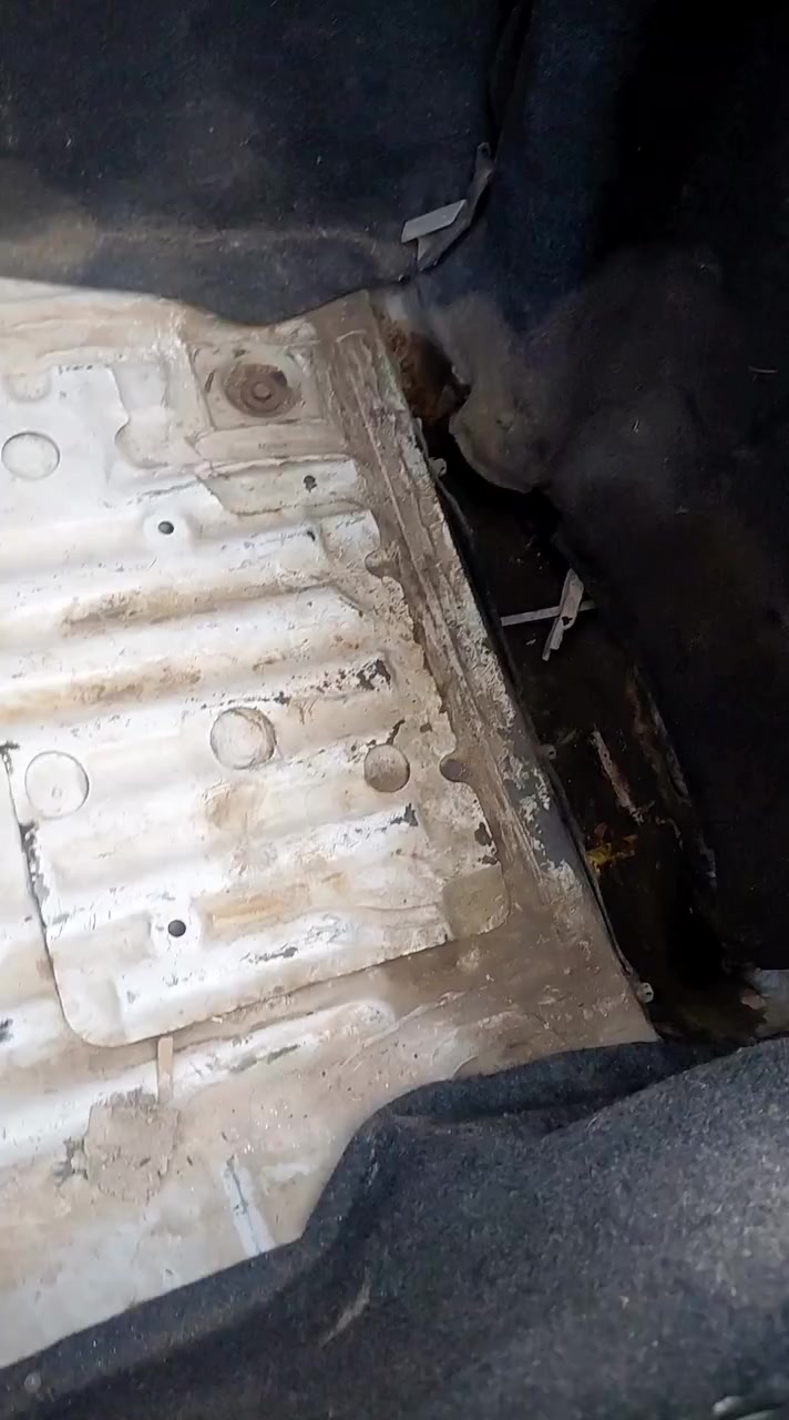 البيع بطه منفصل موديل ٩٤ مكفوله من الضربه والكص والتبديل  رقم انبار دوالي بسمي مكينه ٣٠٠٠
السعر ٦٠ وبيه مجال 
مكاني نجف
***********
الشراي يتصل مارد على تعليق الفيس وتساب بيه الرقم
وكل ما يخص السياره ناشره
