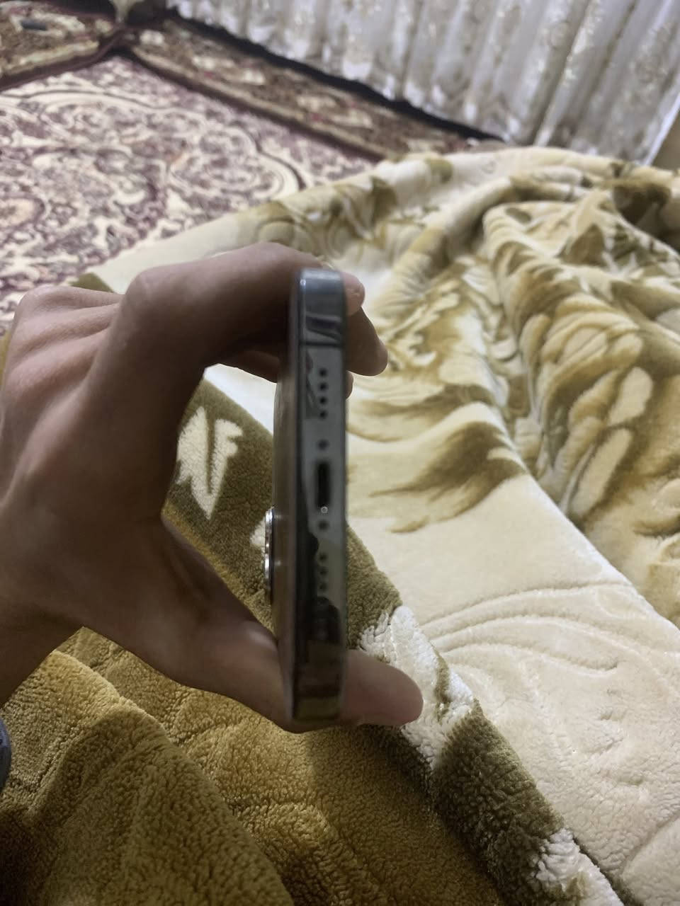 12 برو ماكس مبدل شاشه اصليه 3 خيارات وضهر مفطور ذاكره 128 بطاريه 79 بلادي مكاني ديالى سعر 220 وبي مجال للتواصل خاص


**إذا كنت صاحب هذا الإعلان وتريد حذفه لأي سبب، رجاءا أرسل رسالة إلى الدعم الفني**