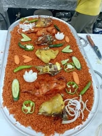 طباخ شرقي • خلفه مقبلات • متفرغ