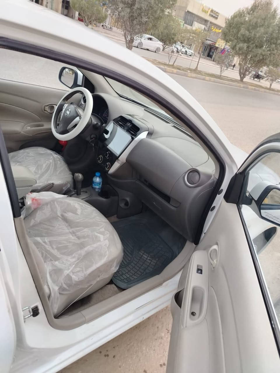 نيسان صني هندي مديل 2019 سياره كفاله عامه من كلشي كير محرك طخم تبريد تدفئه كله شرط ماناقصه برغي شاشه كامره دواره السعر 110 التواصل تصال او وتساب ***********
