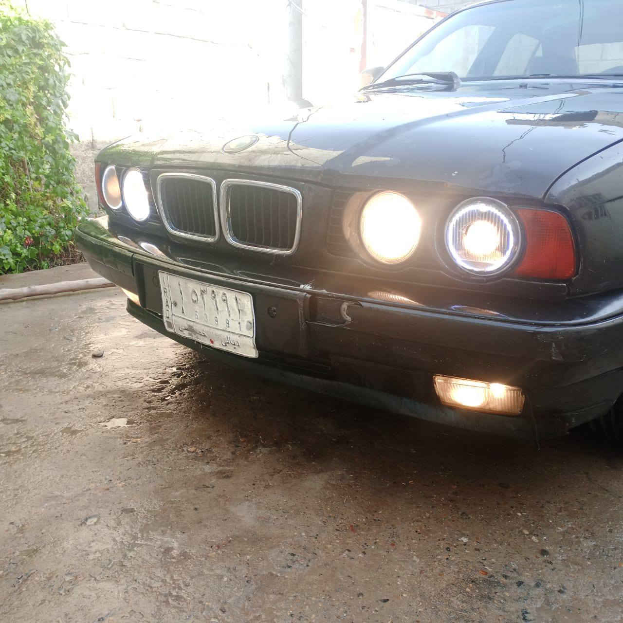 بي ام M3 المكينة خير من الله الكير وكالة شرط الضمان كهربائيات شغالة سيارة فول اوتو ب اسم الراعي الشرعي الموقع ديالى بعقوبة السعر 45 وبيها مجال والرقم ***********
