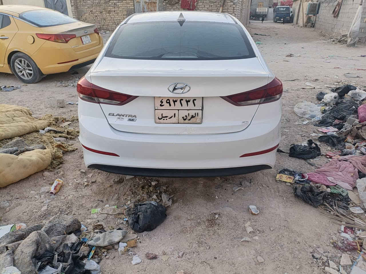 سلام عليكم من رخصه لادمن سياره لانترئ موديل  17رقم اربيل تريد مداور تريد تحويل سياره بيه بنيد مبدل وبيه حالوب والباقي مكفول مكينه كير حداديه تبريد خير من اللله سياره جاهزه لاخر حبايه سعرهه 100 وخمسه وبيه مجال مكاني نجف اتصل وتدلل رقمي مامتواجد عل فيس***********
