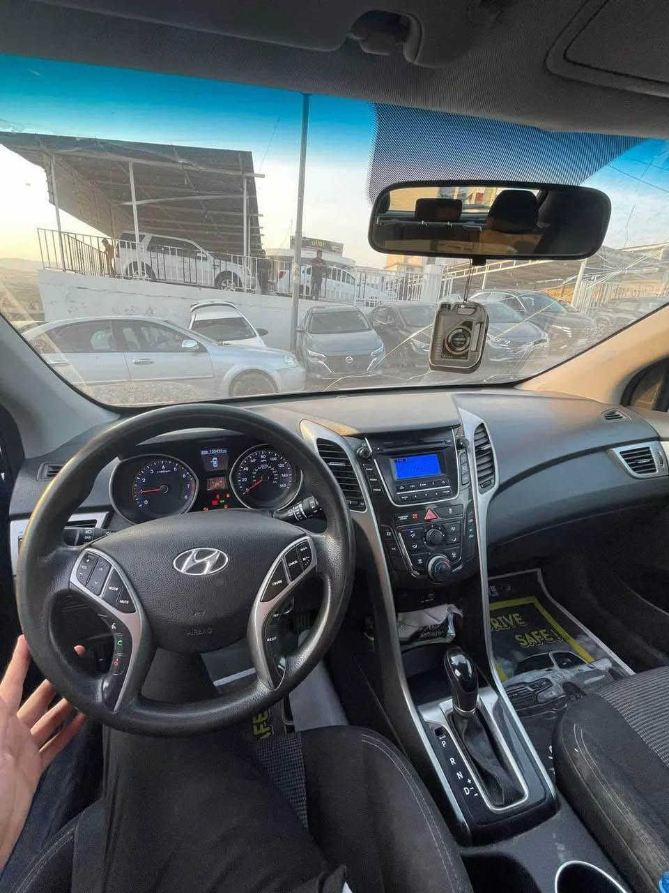 دوو پارجه صبغ بي داخلي بي يرباك 
پيش و پاش كبس 
كير و مكينه تبريد شرت 
800$غرامه سه ر هه يه دي هينه خار سعري
كوره ك و واتساب ***********
KMHD35LHXHU368158 اكر, نينوى
