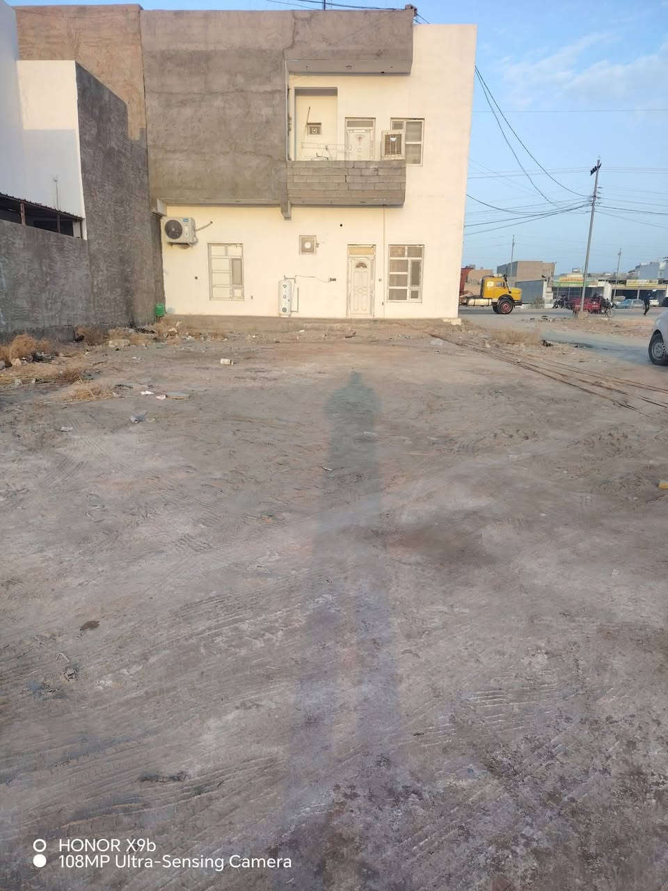 قطعة أرض  للبيع 
الانبار الرمادي 5كيلو نزلت الشراع قرب على شارع 40

🗺️ مساحة القطعة : 200م

📄 واجهة 10 م - نزال  20م

🛣️ تقع.  على شارع : 10

 

🏞️ طابو صرف

رقم    15897

💰: السعر  على خاص 

 

للاستفسار  ***********
