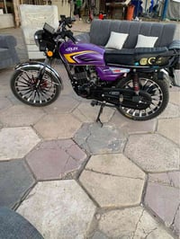 دراجه سيفان موديل 25 ضاغطه وزنجيل المرغوبه للبيع كلش جديده مثل شوفت عي...