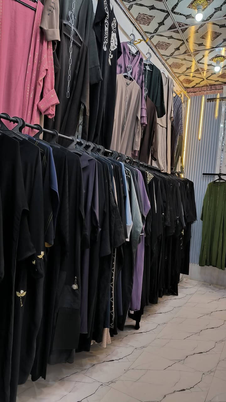 كحل الخليج-للتميز عنوان
✨ لأن الأناقة تبدأ من التفاصيل… ✨
في كل الخليج نوفر لكِ أرقى العبايات الخليجية 👑
مخاوير فاخرة بتطريز راقي ✨
ودراعات أنيقة تناسب كل الأذواق والمناسبات 💫
🌸 خامات فخمة
🌸 تصاميم مميزة وحديثة
🌸 أسعار مناسبة وجودة مضمونة
دللي نفسكِ بإطلالة خليجية راقية تخليكِ مميزة بكل مكان 💖
📍 زورونا وشوفي التشكيلة الجديدة
📩 للحجز والاستفسار انستا k.al_k4
#كل_الخليج
#عبايات_خليجية
#مخاوير
#دراعات
#أناقة


**إذا كنت صاحب هذا الإعلان وتريد حذفه لأي سبب، رجاءا أرسل رسالة إلى الدعم الفني**