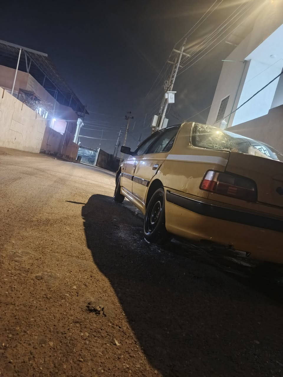 السلام عليكم بيجو بارص 2012 السعر 27 ***********
