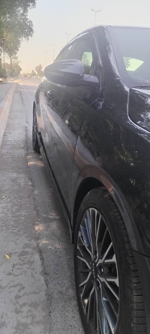 سلام عليكم
للبيع فورتي 2024
 دخول جديد 
 السياره ترقيم جديد بدون ايرباك شاصي مكفول لغد مكفول
حادث جدا بسيط الدعاميه الاماميه او البنيد فقط تبديل جاملغ نفسه والباب نصه مصلح
ليبل واحد ما عدا البنيد
وصور حادثها بلمنشور
المواصفات 
1 سعة المحرك 2000 دوش 
2 شاشة  
3 بصمة تشغيل 
4 بصمة ابواب 
5 بصمة صندوق 
6تشغيل عن بعد 
7هاند بريك  + اوتو هولد 
8 تحديد مسار 
9 رادار امامي 
10 رادار خلفي جانبي
11 تبريد  بيانو 
12 كامره خلفية دواره 
13 سياقه ذاتيه
14 استيرن D
15نظام ترحيب عن الاقتراب 
16 نظام قيادة ذاتيه 
17 ثلاث انظمه للقياده 
(نورمال ' سبورت ' سمارت 
19زر لعرض الكامرة 
20نقطه عمياء
21مثبت سرعه
22تحكمات ستيرن جهتين
23سبير فلينه جك كامل بلادي
24صدر امامي خلفي كلش جديد
25 تبريد بلادي
سعر جدا مناسب $155
او بيه مجال
* رقم الهاتف ***********
بغداد الحسينيه
