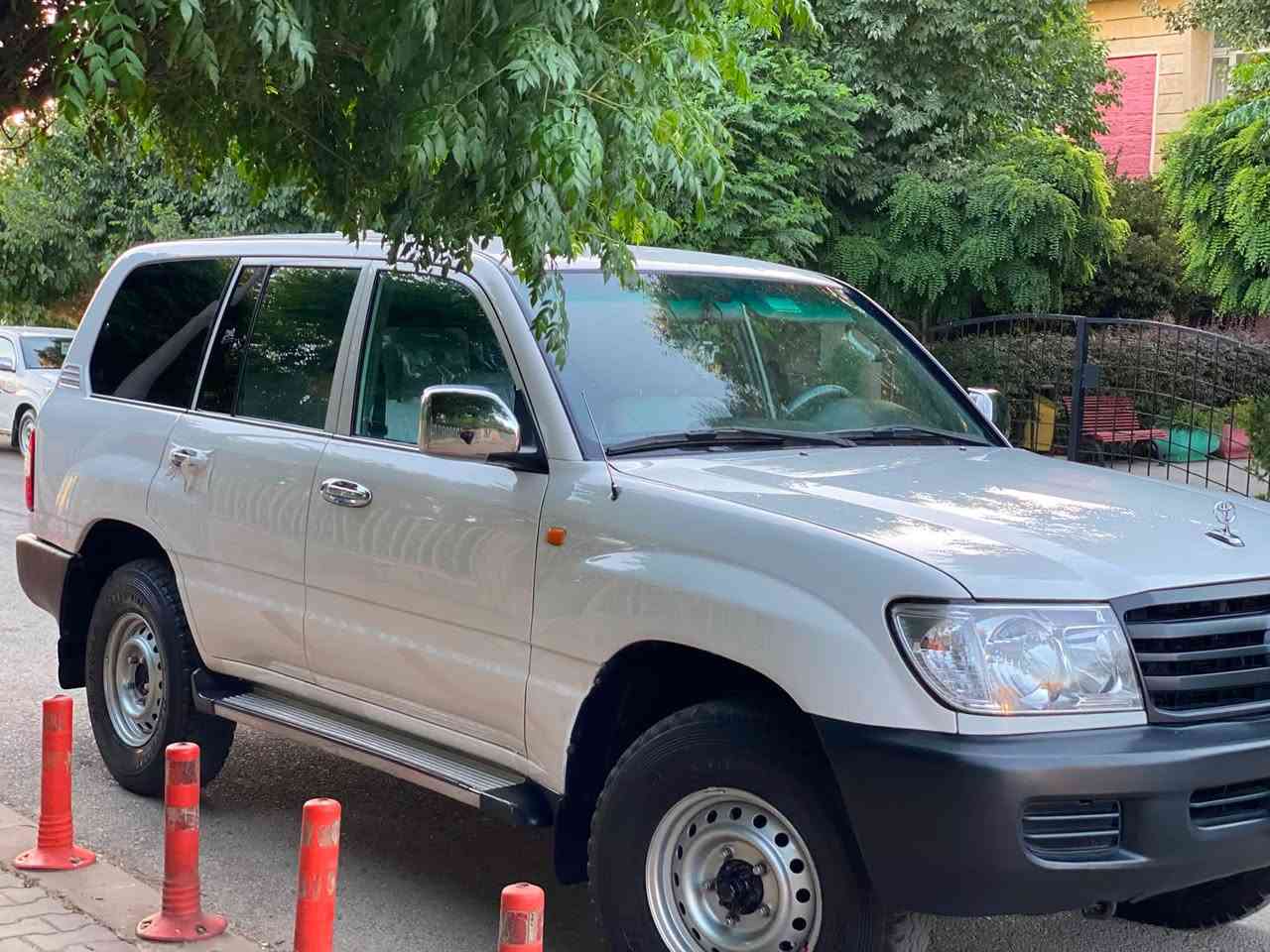 سڵاوی خوای گەورەتان لێبێ
ئەم مۆنیکایە بۆ فرۆشتن✅

مۆدێل ٢٠٠٢✅

ئاڕم بلاستیک سلێمانی✅

٤ جام کاربا و سەلاجەو تەبریت مەرکەزی✅

تەبریت ساردو گەرم مەزبوت✅

گێڕو مەکەینە و تەقەو ڕەقە بەشەرت✅

سەیارەکە زۆر زۆر لە ڕەسمکە جوانترە✅

یەک پەڵەی زۆر بچوک بۆیاخی هەیە یەک بست ئەبێ✅

دەعمو لێدراوی نیە✅

سەیارەی مال خۆمە هی مەئرەز نیە  شتێکی زۆر دانسقەیە✅ 

نرخی ١٤٠ گەڵاو معامەلە ✅

بۆ زنیاری زیاتر پەیوەندی بکەن 
***********
***********
ئەدمین❤️
