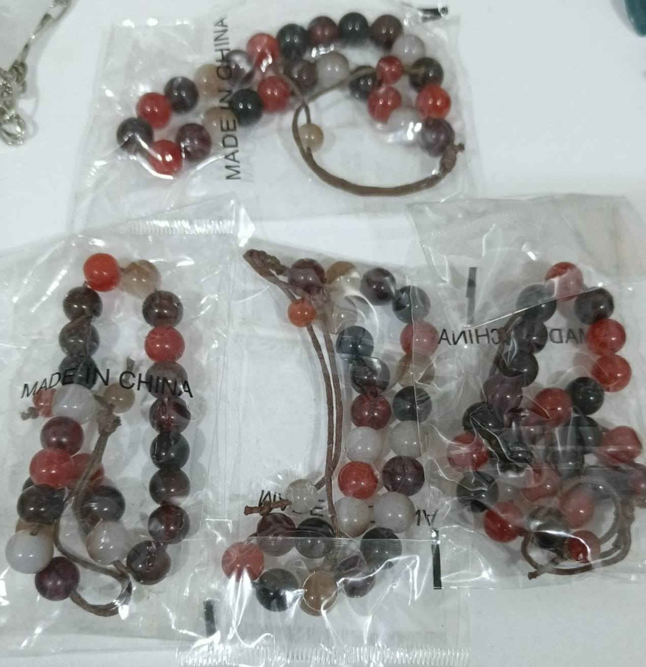 عروض العيد 
كل قطعة 750 دينار 
كمية محدودة 
شرط أصلي 
يوجد خدمة توصيل داخل الفجر


**إذا كنت صاحب هذا الإعلان وتريد حذفه لأي سبب، رجاءا أرسل رسالة إلى الدعم الفني**