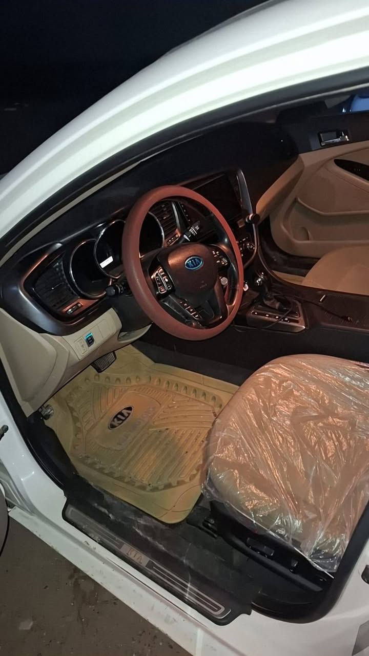 اوبتيما خليجي فول مواصفات وبصمه بنو رامه رقم جديد سليماني الدولي مكينه 2000 دوش وسونار مرفق واني مكلف بلنشر مكان واسط نعمانيه للاستفسار الاتصال ***********
