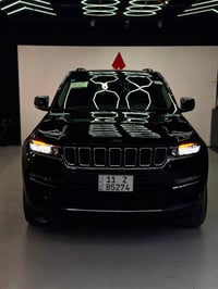 Jeep Grand Cherokee  Limited Plus 2024 للبيع عداد :20 الف ميل داخل جلد...
