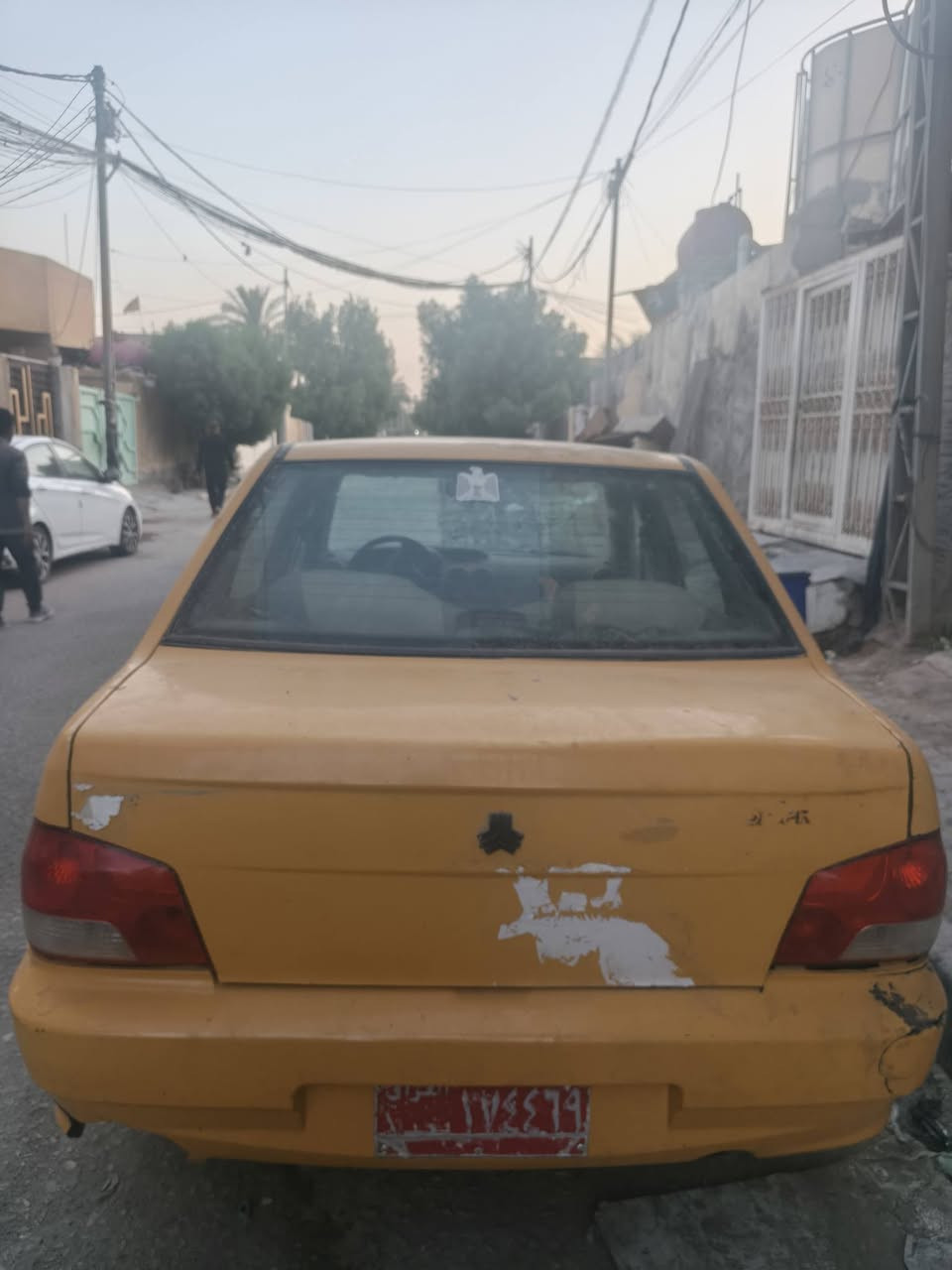 سلام عليكم سايبه موديل 12  محرك كير نضيف سياره صاحبه بغداد عنوان كامل مكمل سنويه موجوده عضم مكفولة من شاصي محرك بيع أو مراوس عادي السعر 12 ورقه الاتصال *********** مكان كربلاء
