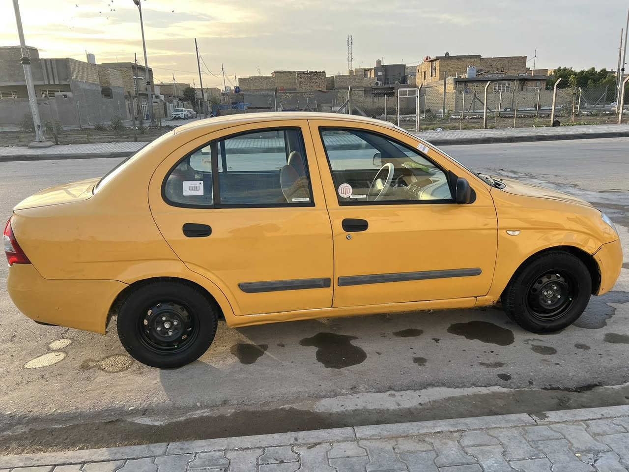 سلام عليكم سياره طيبه موديل (2015)سياره كامله من كلشي
كير مكينه تبريد تخم تاير  ماناقصه اي شي
سياره بسمي رقم إنكليزي واسط 
السعر 38ويبه مجال الاستفسار(***********)العنوان الكوت
