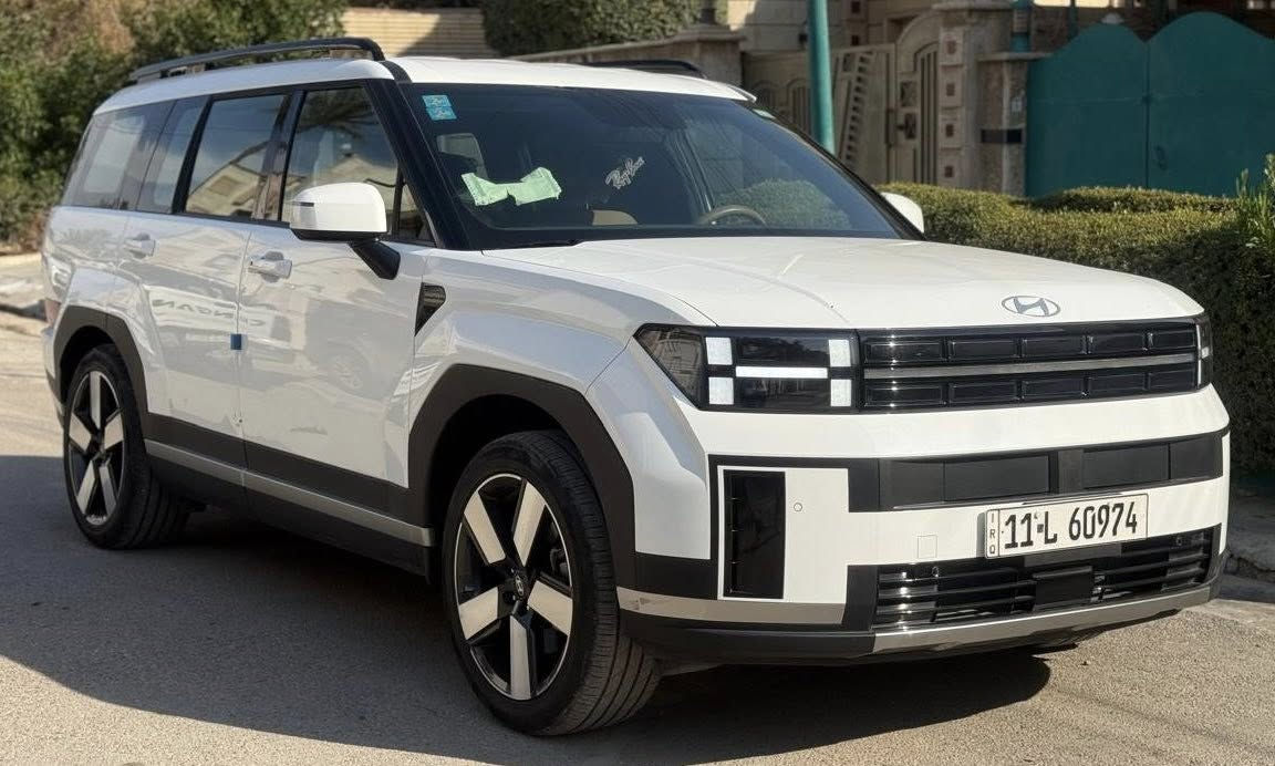 السلام عليكم
هونداي سنتافي 2024 خليجي وكالة 
الشكل الجديد محرك 2500 تيربو 
فوول مواصفات عدا البانوراما
ماشية 22 الف فقط
7 راكب
بصمة تشغيل و ابواب
شاشة كبيرة متصله
مقاعد كهرباء
صندوق كهرباء
شاحن موبايل 
مودات قيادة
حساس امامي خلفي
( السيارة مكفولة من الصبغ و البارد بس بيها شخط بالباب و موضح بالصور ) 

السعر 24,300 $ 
رقم بغداد / بأسمي
مكانها بغداد / شارع فلسطين
***********
