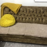 كنب مستعمل • نظيف • شارع فلسطين حي النيل