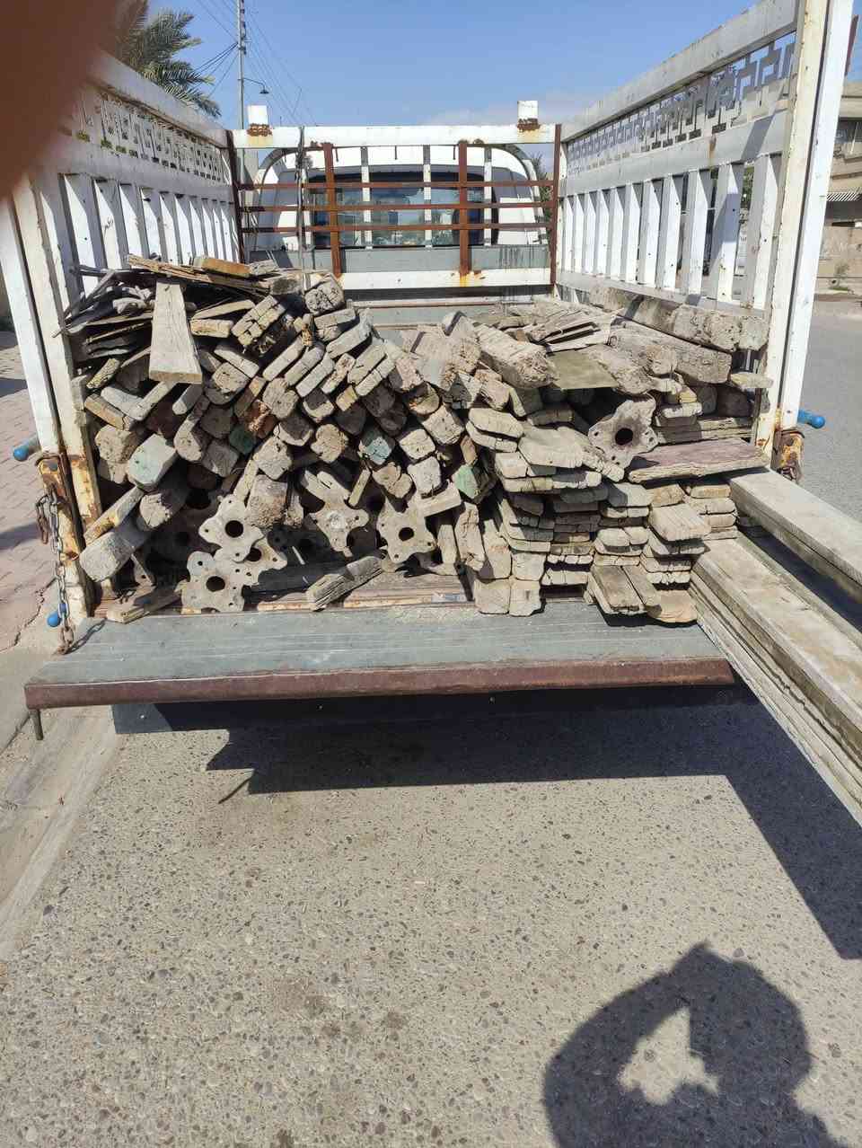 سلام عليكم خشب وجكات للبيع مكانهن كركوك ***********
