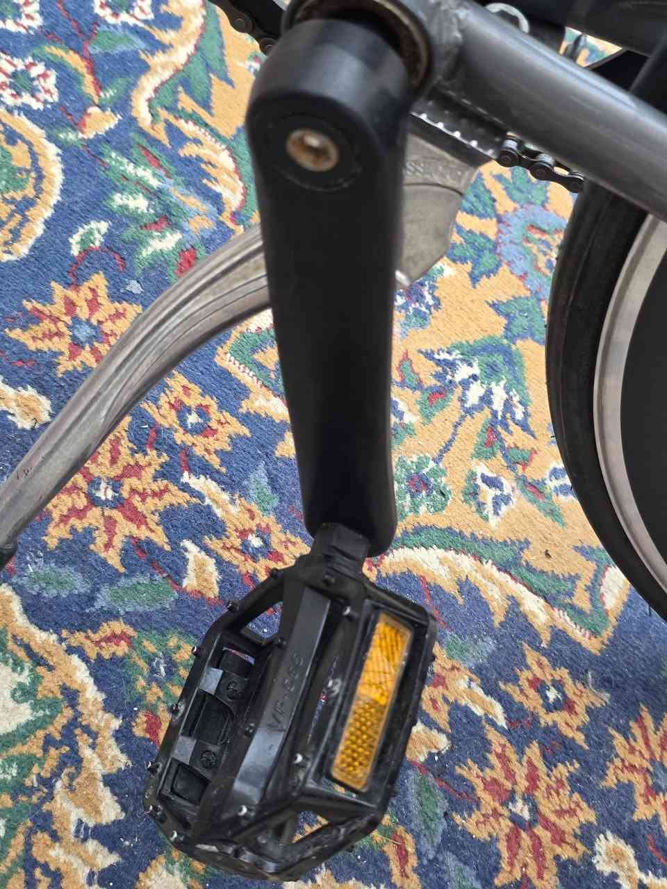 بايسكل Harrier 2.0
مشتري من معرض تيزاب وموجود الملصق بيها السعر 200$ ؟ 
استخدام قليل جدا. 
الجديدة معروف سعره.
رقمي  ***********
