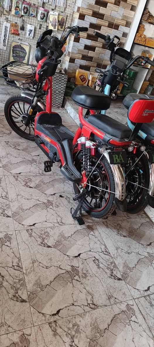 متاح باسكلات شحن زيرو جديد سعر 400 بالجمله بي 5 بطاريات وبي 4 // ***********
