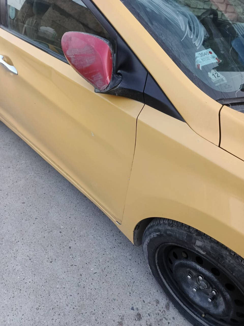 السلام عليكم النترا ١٣ سونار مرفق مكفول ايرباك لغود شواصي تكم قمارة ١٨٠٠ امريكي تحويل ثاني يوم
للبيع السعر ١٠٠ مكان بغداد
***********
