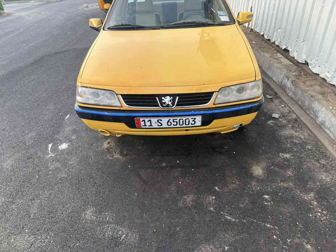 السلام عليكم بيجو لميس مديل 2016  مكينه فرنسي جيده صدر امامي خلفي  جديددوشمه جديده السعر 45 وبيها مجال) *********** تخم تاير جديد
