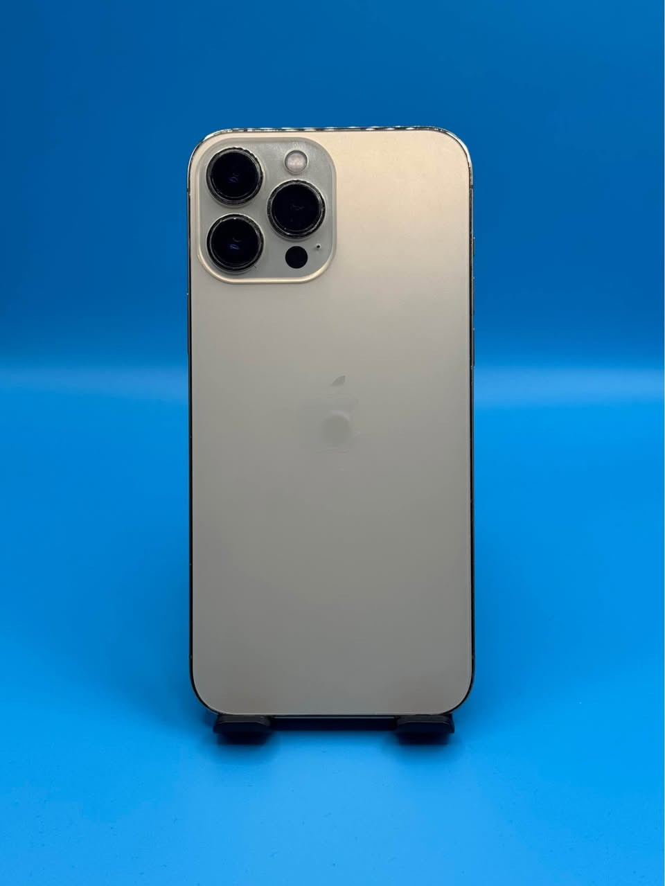 iPhone 13 Pro max 
💾 1 TB  (یەک تێرا)
🔋 پاتری تازە گۆراوە⚠️
بەهەموو شەرت و زەمانێک  بێ شوخت و جوان

420$
***********
گەیاندم هەیە السليمانية, العراق
