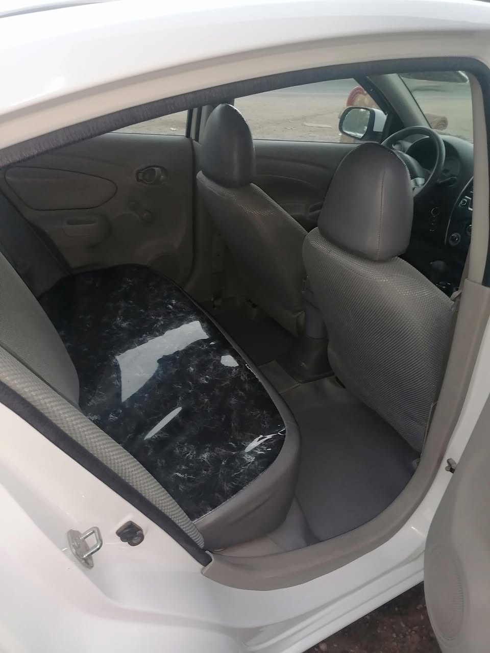 سلام عليكم
نيسان صني موديل 2021
رقم بغداد مطلوبه سياره ب2027تنفك تأخذ صافي بيه تلحيضات
السعر97وبيه مجال مكان حله
***********
