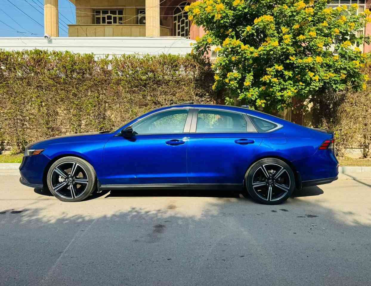 للبيع هوندا اكورد هايبرد موديل 2024
فئه sport فول مواصفات:- مكينه 2000 هايبرد بصمه/بصمه ابواب/فتحه سقف / رادارات اماميه وخلفيه وجانبيه /كراسي كهرباء /تشغيل عن بعد /شاشه كبيره/كامره دواره/فول تحكم ستيرن/تحديد مسار/اوتو هولد/سايد بريك بصمه/كار بلي
وبعد هوايه مواصفات
( ماشية 16 الف    )   
وارد امريكي حادثها 
موضح بالصور فقط بنيد صبغ دواخل شواصي سليمه وعل فحص وين متحب تفحص ايرباك دركه فقط 
صور الحادث ورقم الشاصي موجوده بلمنشور
سعرها ب187 ورقه 
مكان السياره المنصور 
للاستفسار الاتصال على الرقم 
***********
