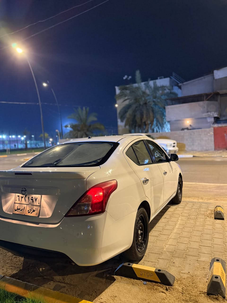 للبيع صني 2021 هندي بليته زركه 
رقم اربيل بسم شركه اكرم وكاله او تحويل مضمونه 100% 
مكفوله من ضربه وصبغ وتبديل 
بيها بارد مكانين فقط
جاهزه السياره وعلى ايد وحده ماشيه 86 الف
السعر 98 ورقه وبيه مجال بسيط
للاستفسار *********** البصرة, العراق
