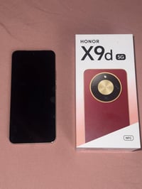 ❤️ تليفون  HONOR     X9d  5Gلون اوف وايت  لوك بعده بالكارتونه كل غراضه...
