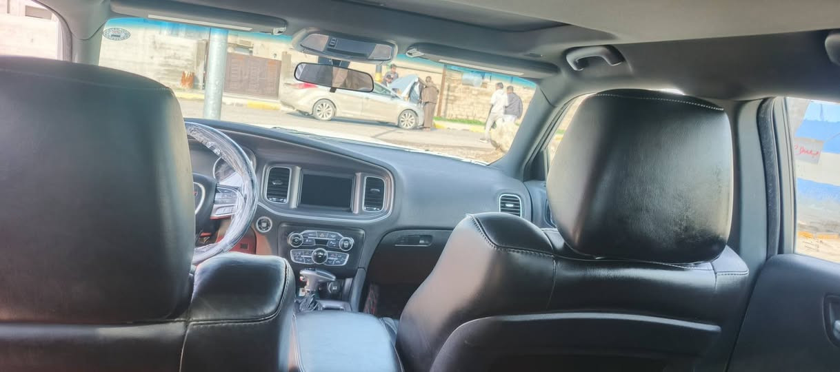 جارجر sxt بلص فول موديل ٢١ عداد ١٥٠  
كشانه جلد خزن حار بارد فتحت سقف  
رقم اربيل كفاله من الحادث اوالتعديل 
بيها BDR بين الابواب كد عشرين سنتم طول بسمك ثلاثه سنتم
ويم قبق البانزين رش اثر شخط بدون اي تعديل 
محدثه جيتي بالكامل 
بنيد ودعاميات ودوسات
الاصليات موجدات ومكفولات حتى من الشخط
مكان السياره صلاح الدين 
بيع فقط بدون مراوس ٢٤٨ بيها مجال بسيط 
*********** واتساب واتصال
