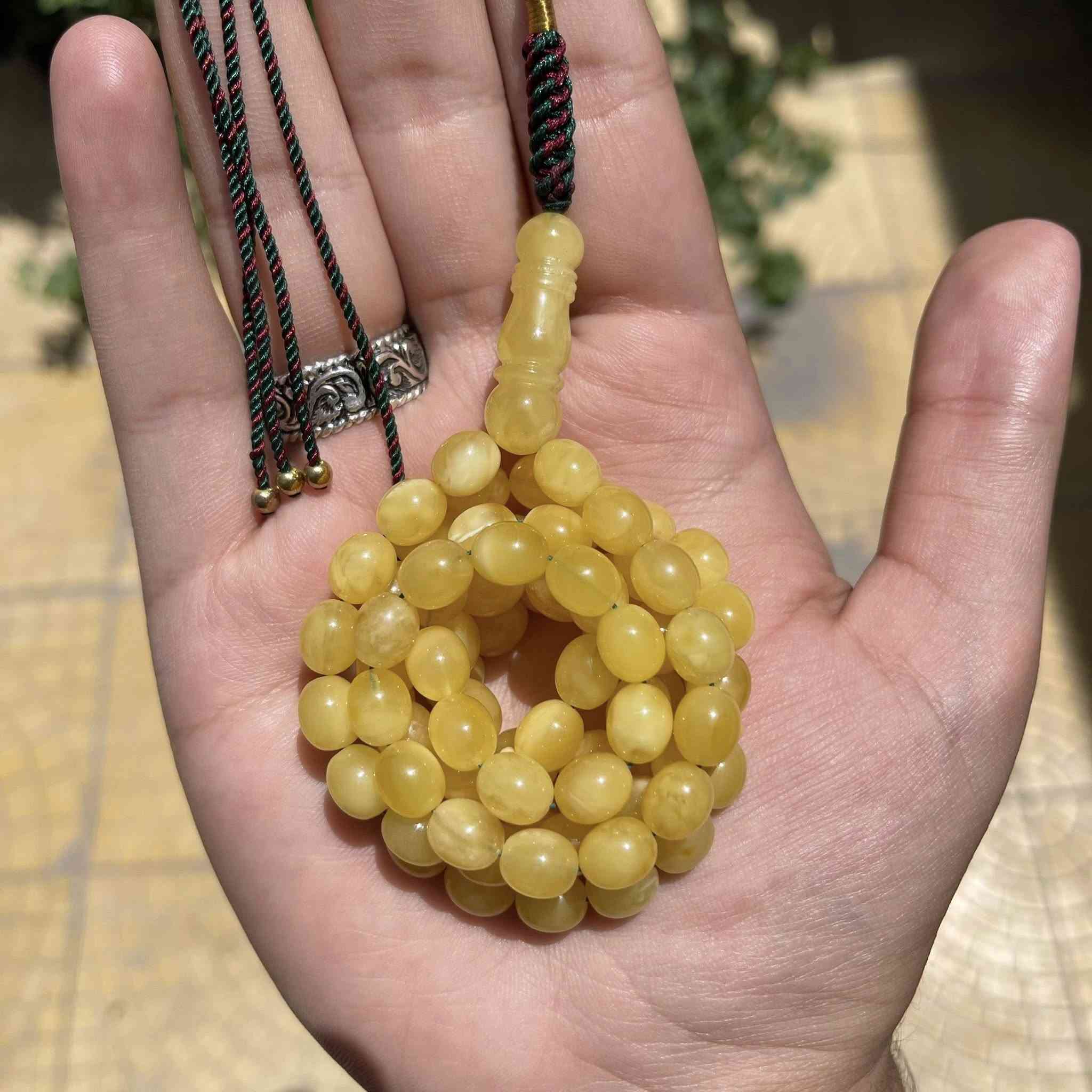 مجموعة مسابيح كهرب تربل سوبر
المسباح الاول : كهرب كبسولي ملطخ تربل سوبر تخريم سوبر لوكو اليمان الفضي شاهد مبدل الاصلي موجود يجي ويا سبير رقم اللوكو ٠٣٨ تفاصيله : 

الوزن : ٤٢ غرام 
العدد : ٤٩ حبة 
القياس : ١٦،٨ / ٨ ملم

المسباح الثاني : كهرب مائي حجر واحد او نكتسات خراطة الاسطى كرم بركة تخريم سوبر نظام تمليكة تفاصيله : 

الوزن : ٣٣ غرام
العدد : ٦٦ حبة
القياس : ١١،٥ / ٨ ملم

المسباح الثالث : كهرب صنوبري منوصف بلكامل تربل سوبر فرز الكويت دبل فواصل شاهد مميز طويل تحفة تفاصيل المسباح : 

الوزن : ٢٦ غرام
العدد : ٥١ حبة
القياس : ١٦،٢ / ٦ ملم

المسباح الرابع : كهرب بيض حمام جبس شجري شاهد مميز مسباح تربل سوبر ولا نمشة فرز الكويت تفاصيله :

الوزن : ٣٨ غرام
العدد : ٩٧ حبة
القياس : ٩،٥ / ٨ ملم

المسباح الخامس : كهرب صندوقي (كصة كويتية) جبس شجري سوبر شاهد ستندر كعب الغزال مميز فرز الكويت تفاصيل المسباح : 

الوزن : ٣٨ غرام
العدد : ٨٧ حبة
القياس : ١٠،٢ / ٧،٥ ملم

المسباح السادس : كهرب بيض حمام شجري بالكامل خامة مريحة جميلة شاهد ستندر مميز تفاصيل المسباح : 

الوزن : ٣٠ غرام
العدد : ٨٤ حبة
القياس : ٩،٣ / ٨ ملم

المسباح السابع : كهرب بيض حمام عطش خام مغيمة شاهد ستندر مسباح بي طول وخامته حلوة سوبر تفاصيل المسباح :

الوزن : ٤٠ غرام
العدد : ٨١ حبة
القياس : ١١ / ٩ ملم

ضمان مدى الحياة الحياة على المسابيح كهرب حر طبيعي غير معالج نهائياً

للاستفسار التواصل خاص
يوجد خدمة توصيل لجميع انحاء العراق


**إذا كنت صاحب هذا الإعلان وتريد حذفه لأي سبب، رجاءا أرسل رسالة إلى الدعم الفني**